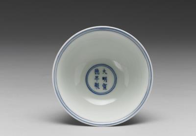 图片[2]-Stem cup with underglaze-blue decoration of clouds and dragons, Hsuan-te reign (1426-1435), Ming dynasty-China Archive